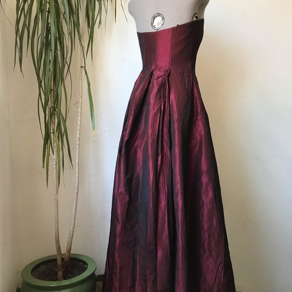Jessica McClintock Satin Burgundy Prom Gown Strapeless Ballroom Dress Size 7 - Picture 2 of 15